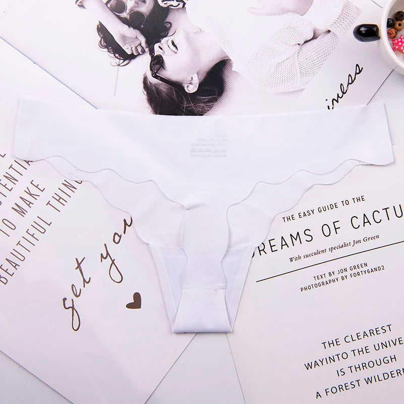 Sexy Ladies Cotton Mesh Transparent Panties Thongs String lingerie Fashion Low-Rise Women Underwear Seamless Briefs 1pcs yq01